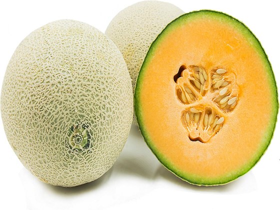 Sweet peeled cantelopes